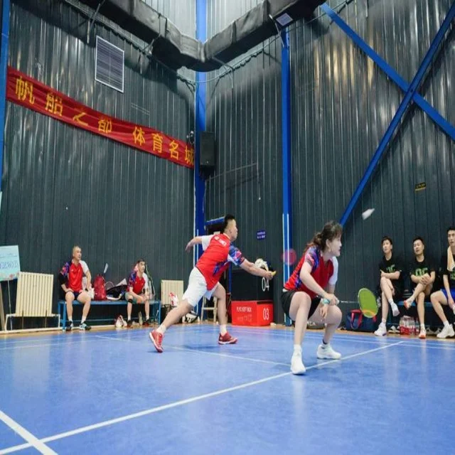 欧联杯次回合焦点战：角逐与经典瞬间盘点